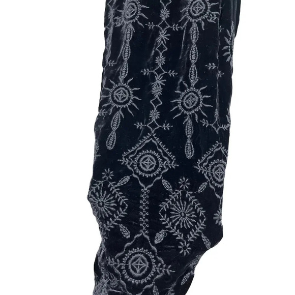 Johnny Was Althea Black Velvet Embroidered Long Sleeve Maxi Dress Sz S - Picture 6 of 9